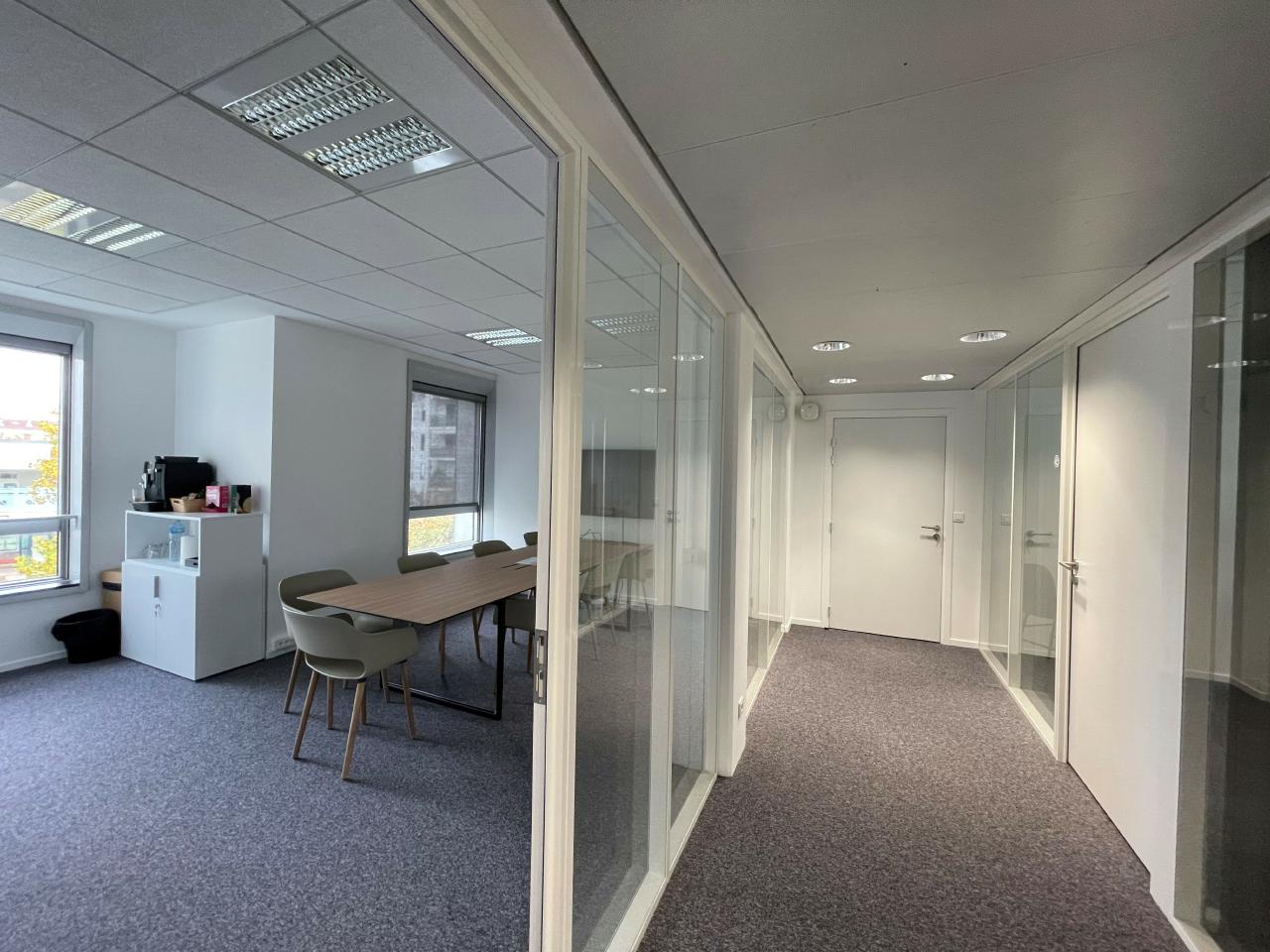 Bureau Charenton-le-Pont 1192m² Location bureau Charenton-le-Pont Val-de-Marne OLBUR2207006 2
